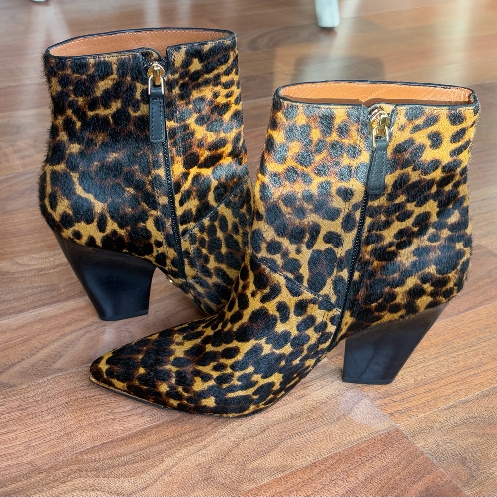 Like New Tory Burch Lila Genuine Calf Hair Boots LEOPARD PRINT Size 6